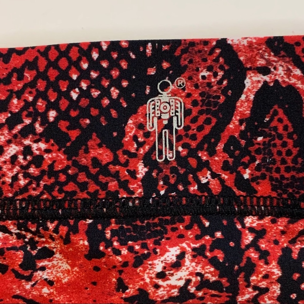 Human Performance Engineering Red Snakeskin Leggi… - image 8